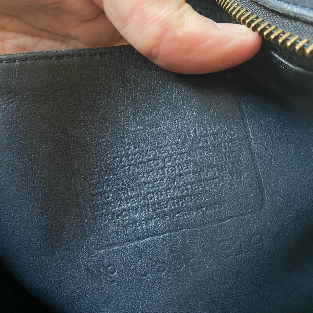 Vintage Coach Bucket Purse - Picture 4 of 6